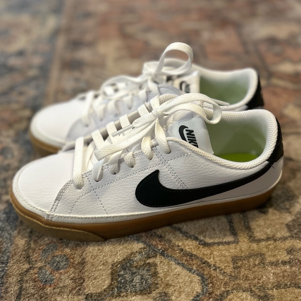 Nike Court Sneakers NWOB